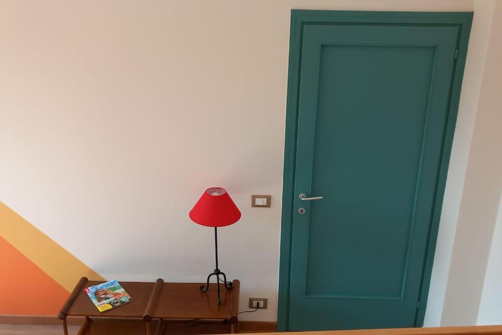 Holiday House - Leo & Malu Sarnico Ngoại thất bức ảnh