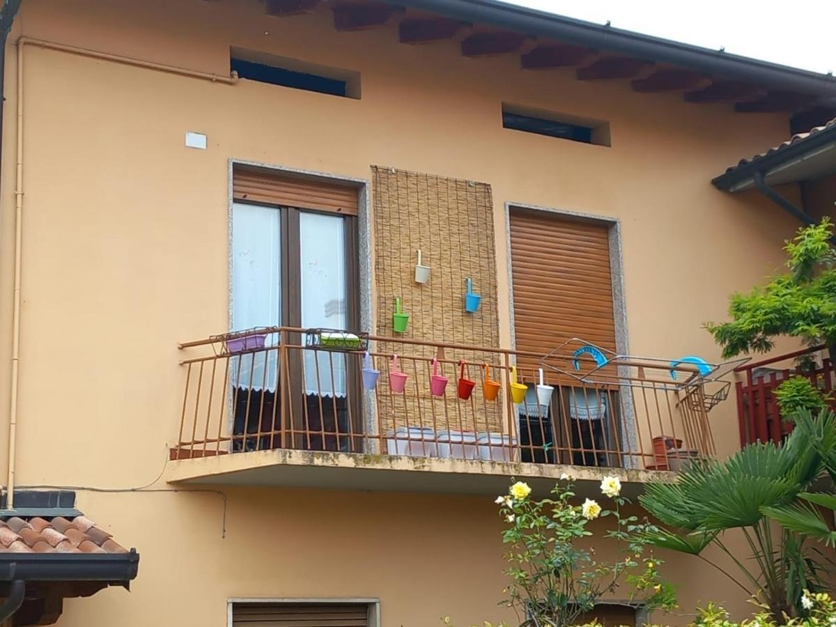 Holiday House - Leo & Malu Sarnico Ngoại thất bức ảnh